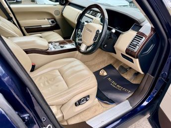 Land Rover Range Rover TDV6 VOGUE SE