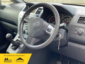 Vauxhall Zafira 1.6 16V Exclusiv MPV 5dr Petrol Manual Euro 4 (115 ps)