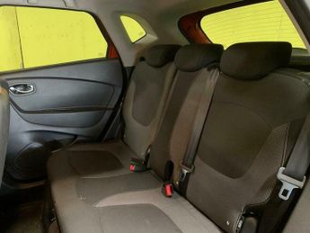 Renault Captur 1.5 dCi ENERGY Dynamique S Nav Euro 6 (s/s) 5dr