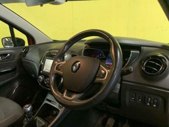 Renault Captur 1.5 dCi ENERGY Dynamique S Nav Euro 6 (s/s) 5dr