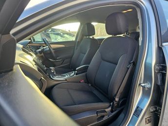 Vauxhall Insignia 2.0 CDTi Exclusiv Auto Euro 5 5dr