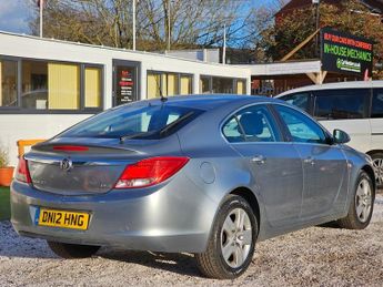 Vauxhall Insignia 2.0 CDTi Exclusiv Auto Euro 5 5dr