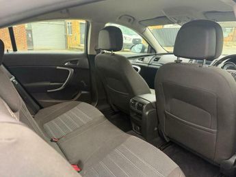 Vauxhall Insignia 2.0 CDTi SRi Auto Euro 5 5dr