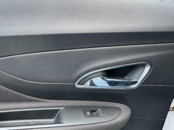 Vauxhall Mokka 1.4i Turbo Tech Line Auto 2WD Euro 6 5dr