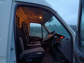 Iveco Daily 2.3 TD 11V 35S L2 H2 4dr