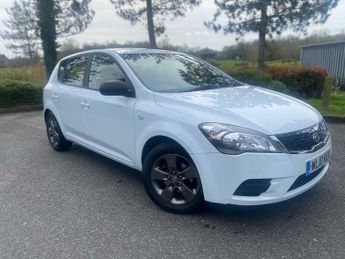 Kia Ceed 1.4 Strike Euro 4 5dr