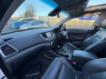 Hyundai Tucson 1.7 CRDi Blue Drive Premium SE DCT Euro 6 (s/s) 5dr