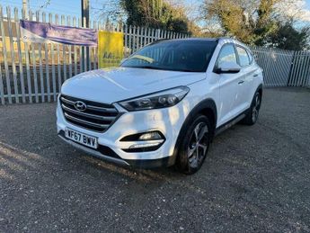 Hyundai Tucson 1.7 CRDi Blue Drive Premium SE DCT Euro 6 (s/s) 5dr