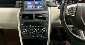 Land Rover Discovery Sport 2.0 TD4 HSE Black Auto 4WD Euro 6 (s/s) 5dr