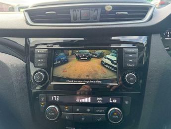 Nissan Qashqai 1.3 DIG-T Acenta Premium DCT Auto Euro 6 (s/s) 5dr