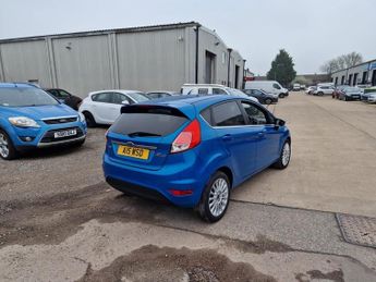 Ford Fiesta TITANIUM TDCI