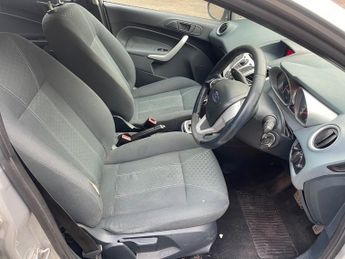 Ford Fiesta 1.4 Zetec 5dr