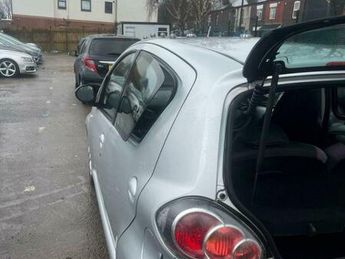 Toyota AYGO 1.0 VVT-i Platinum Euro 4 5dr