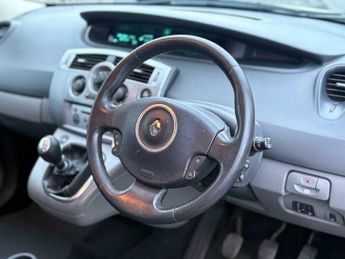 Renault Scenic 1.5 dCi Dynamique S 5dr