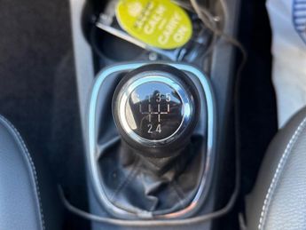 Vauxhall Corsa 1.4i 16v Design 3dr (a/c)