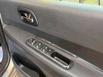 Peugeot 3008 BLUE HDI S/S ALLURE