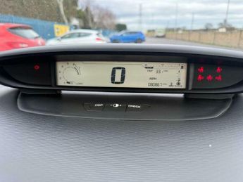 Citroen C4 1.4i VTR Euro 4 (s/s) 5dr