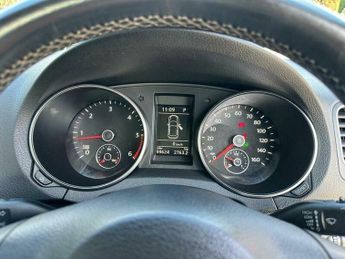 Volkswagen Golf 1.6 TDI Match DSG Euro 5 5dr