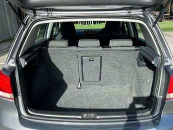 Volkswagen Golf 1.6 TDI Match DSG Euro 5 5dr