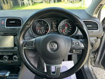 Volkswagen Golf 1.6 TDI Match DSG Euro 5 5dr