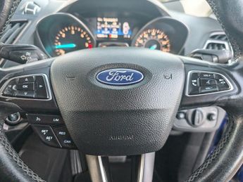 Ford Kuga TITANIUM TDCI