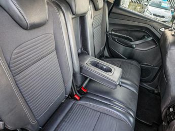 Ford Kuga TITANIUM TDCI