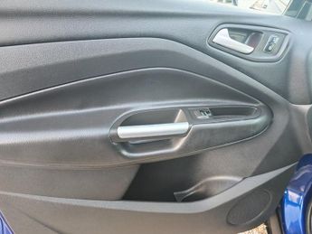 Ford Kuga TITANIUM TDCI