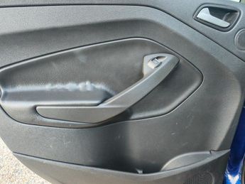 Ford Kuga TITANIUM TDCI