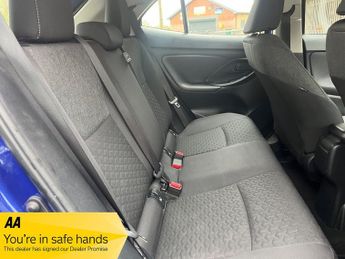 Toyota Yaris ICON (1 OWNER)