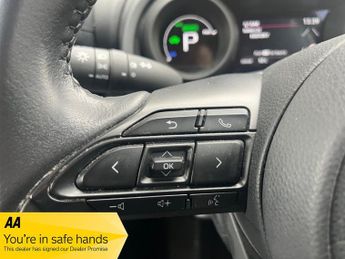 Toyota Yaris ICON (1 OWNER)