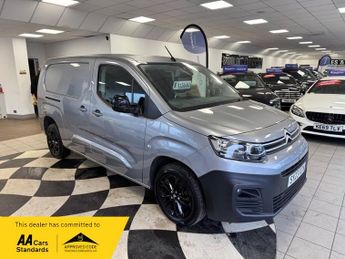 Citroen Berlingo 950 DRIVER EDITION XL BLUEHDI SAT NAV 23 PLATE 27000 MILES AIRCO