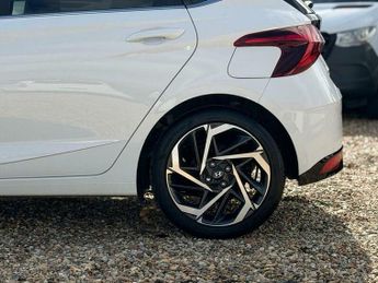 Hyundai I20 1.0 T-GDi MHEV Premium DCT Euro 6 (s/s) 5dr