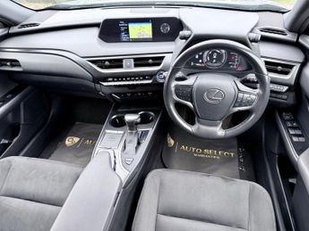 Lexus UX 250H