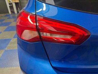 Ford Focus 1.5 Focus ST-Line TDCI Auto 5dr