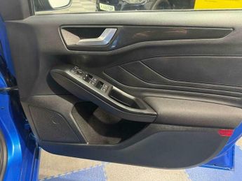 Ford Focus 1.5 Focus ST-Line TDCI Auto 5dr