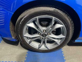 Ford Focus 1.5 Focus ST-Line TDCI Auto 5dr