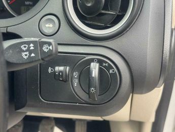 Ford Fiesta 1.6 Ghia 5dr