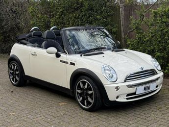MINI Convertible COOPER SIDEWALK