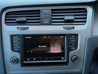 Volkswagen Golf 1.6 TDI BlueMotion Tech Match Edition Hatchback 5dr Diesel DSG E