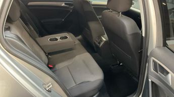 Volkswagen Golf 1.6 TDI BlueMotion Tech Match Edition Hatchback 5dr Diesel DSG E