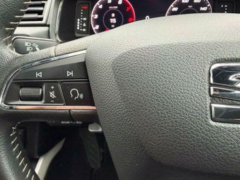 SEAT Arona 1.0 TSI XCELLENCE Lux DSG Euro 6 (s/s) 5dr