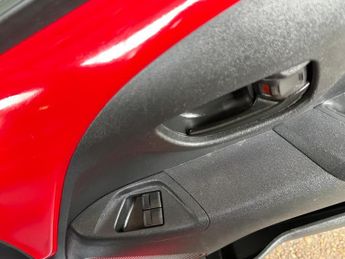 Toyota AYGO VVT-I X-PLAY X-SHIFT