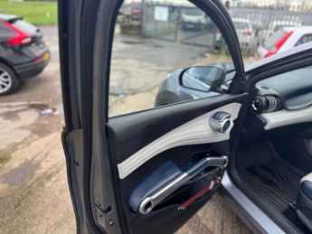 BYD Atto 3 60.48kWh Design SUV 5dr Electric Auto (204 ps)