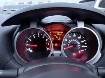 Nissan Juke TEKNA Auto Petrol Only 44k Miles Fresh MOT Full History 1 Owner