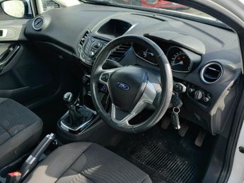Ford Fiesta 1.0 Zetec Hatchback 3dr Petrol Manual Euro 5 (s/s) (80 ps)