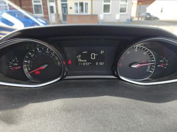 Peugeot 308 BLUE HDI S/S ALLURE