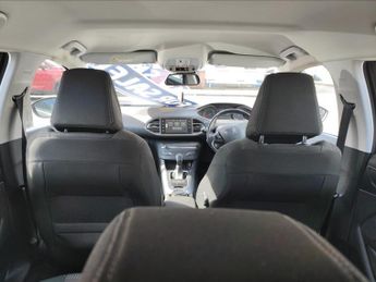 Peugeot 308 BLUE HDI S/S ALLURE