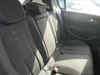 Peugeot 308 BLUE HDI S/S ALLURE