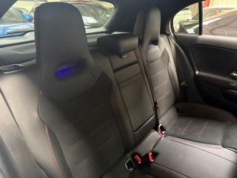 Mercedes A Class A 180 D AMG LINE PREMIUM