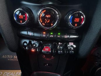 MINI Hatch 2.0 Cooper S Hatchback 5dr Petrol Steptronic Euro 6 (s/s) (192 p